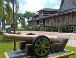 Istana Kuning, Jejak Kerajaan Islam di Kalimantan Tengah