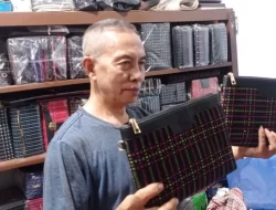 Dompet Tenun Badui Diminati Konsumen