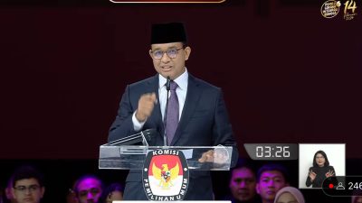 Debat Kelima Pilpres. Anies Berkomitmen Naikkan Status 700 Ribu Guru Honorer Jadi P3K