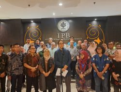 Prihatin dengan Kondisi Bangsa, Forum Keluarga Besar IPB Serukan Demokrasi Bermartabat