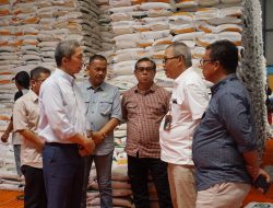 Wakil Wali Kota Bogor Pastikan Stok Beras Bulog Aman Hingga Lebaran