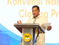 Pj Gubernur Sulsel Bahtiar Pembicara Kunci Prominent Leaders Academy Program MIPI