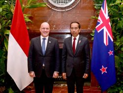 Perkuat Hubungan Bilateral Indonesia dan Selandia Baru, Presiden Jokowi bertemu PM Christopher Luxon