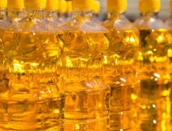 Harga Eceran Minyak Goreng Naik, Beban Ekonomi Makin Berat, Tepatkah Kebijakan Ini?