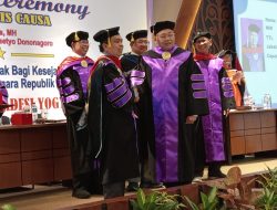 Sekolah Tinggi Teologi Kadesi Yogyakarta Resmi Beri Gelar Doktor Honoris Causa Ke Cornelis