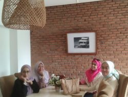 Diskusi Akhir Tahun, Risdiana Wiryatni: Pelaku UMKM Harus Berinovasi Untuk Merebut Peluang Pasar