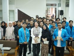Forum Mahasiswa Berdampak Gelar Sekolah Legislator Muda di Tangerang