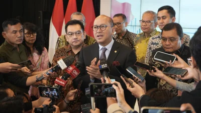 Di Tengah Ketidakpastian Ekonomi Global, Investasi RI Q1-2025 Tumbuh 15,9%