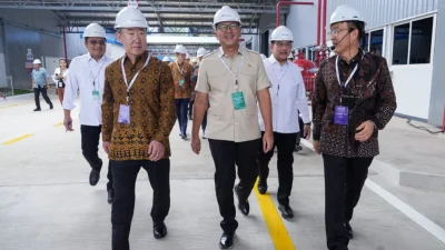 Resmikan Pabrikan Korsel, Rosan Sebut Minat Investasi Investor Korsel ke Indonesia Tinggi