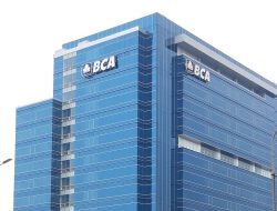 Manajemen BCA Klarifikasi Soal Akuisisi Paksa 51 Persen Saham BCA