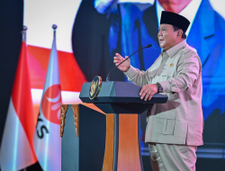 Kelakar Prabowo: Saya Enggak Dendam Sama Anies Dikasih Nilai 11, Politik Harus Ramai