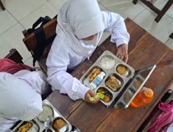 Agar Kasus Keracunan Tidak Terulang, Banggar DPR Usul Kantin Sekolah Jadi Dapur MBG