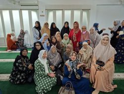 Tausiah Ustadz Derry Sulaiman Angkat Tema Minta Ampun Sebelum Ditimbun