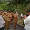 Jalan Putus Diterjang Bencana di Angan Tembawang, Karolin Instruksikan Prioritas Penanganan Darurat