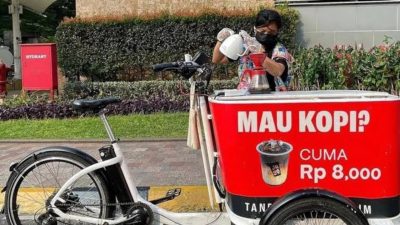 CEO STORY: Tiga Founder Jago Coffee, dari Gerobak Listrik Menuju Jejaring Bisnis Global
